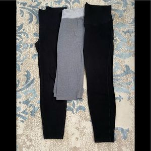 3 pairs of Thyme Maternity leggings for $15!